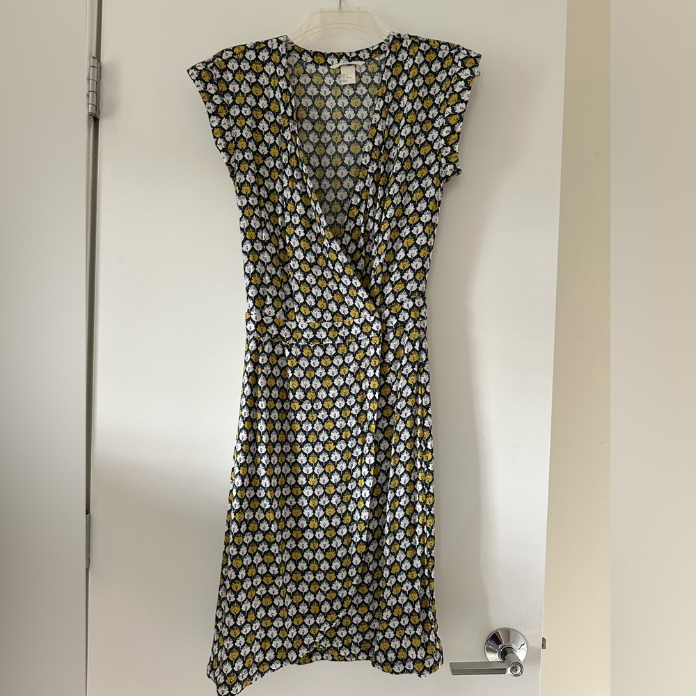DRESS - Picture 3 of 6